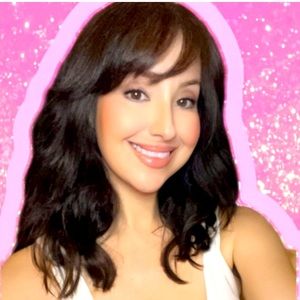 Meet your Posher, Valeria